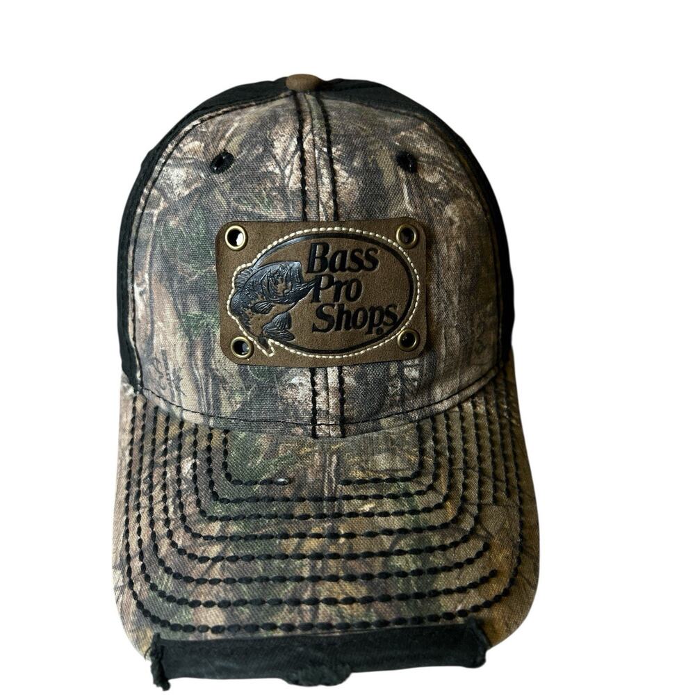 Bass Pro Shops Men's Worn‎ Distressed Camo Adjustable Hat-Real Tree/Black